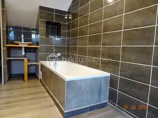  Immeuble � vendre 15 + pi�ces 400 m�