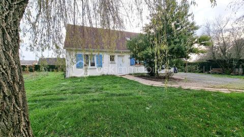   BERTHENAY - Maison de 145 M� - 6 chambres Maison - 8 pi�ce(s) - 145 m�