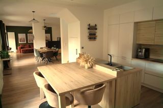  Maison � vendre 8 pi�ces 186 m�