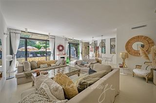  Maison � vendre 6 pi�ces 220 m�