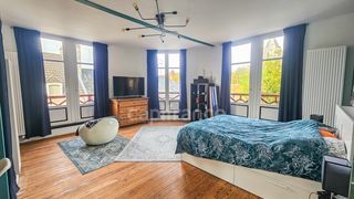  Propri�t�/ch�teau � vendre 10 pi�ces 225 m�