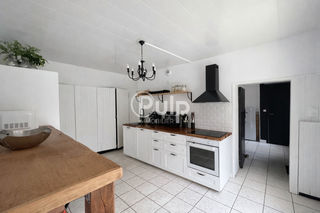  Maison � vendre 8 pi�ces 213 m�