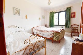  Propri�t�/ch�teau � vendre 14 pi�ces 320 m�