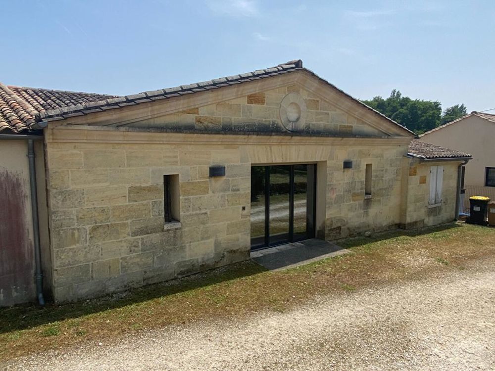 � vendre  Propri�t�/ch�teau Montagne (33570)