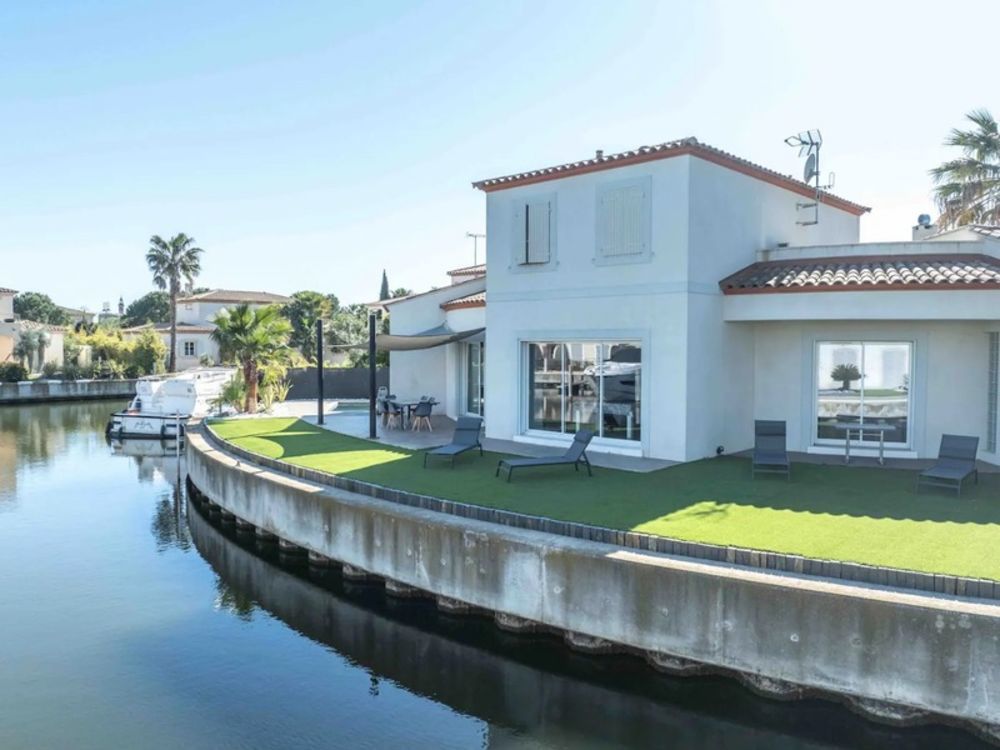 � vendre  Maison Aigues-Mortes (30220)