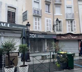  Immeuble � vendre 13 pi�ces 426 m�