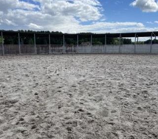  Propri�t�/ch�teau � vendre 15 + pi�ces 800 m�