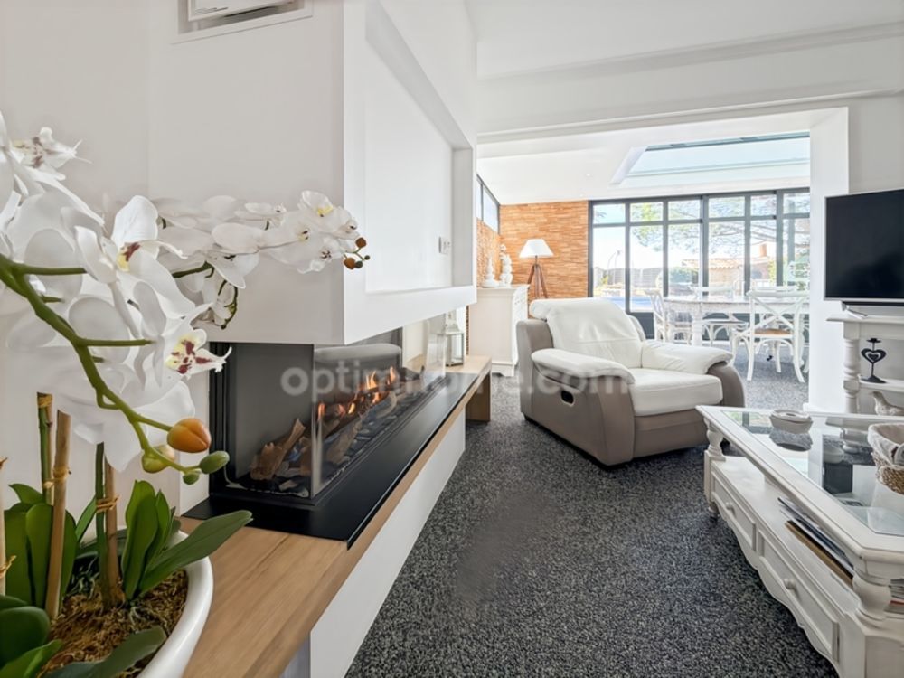 � vendre  Maison Saint-Martin-de-R� (17410)