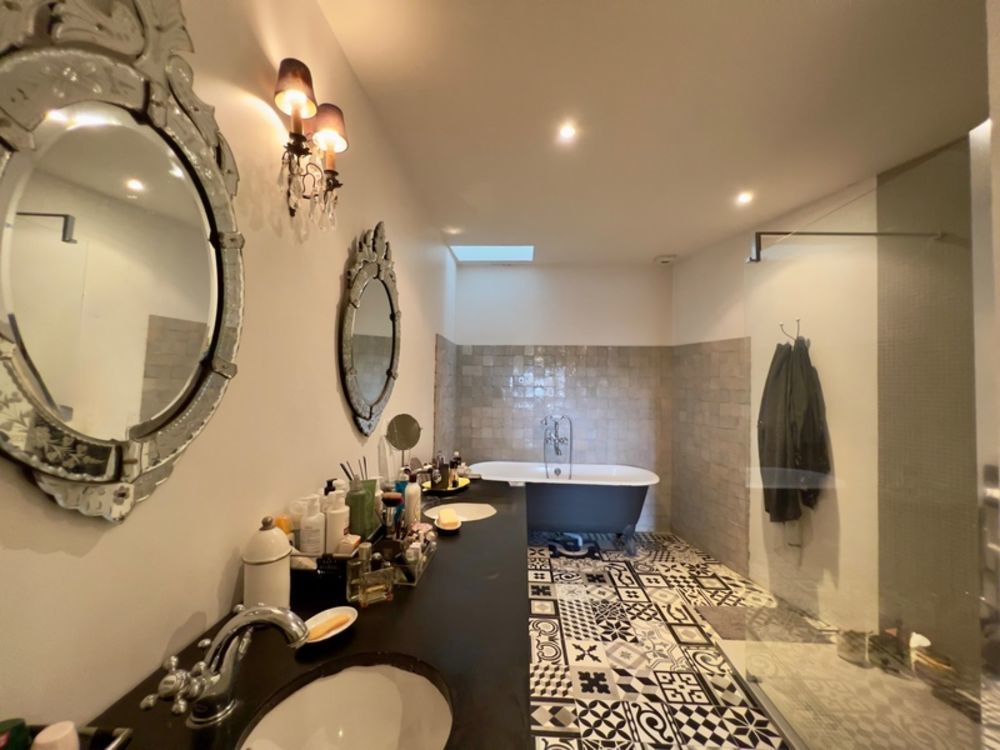 � vendre  Propri�t�/ch�teau Saint-Cricq-du-Gave (40300)