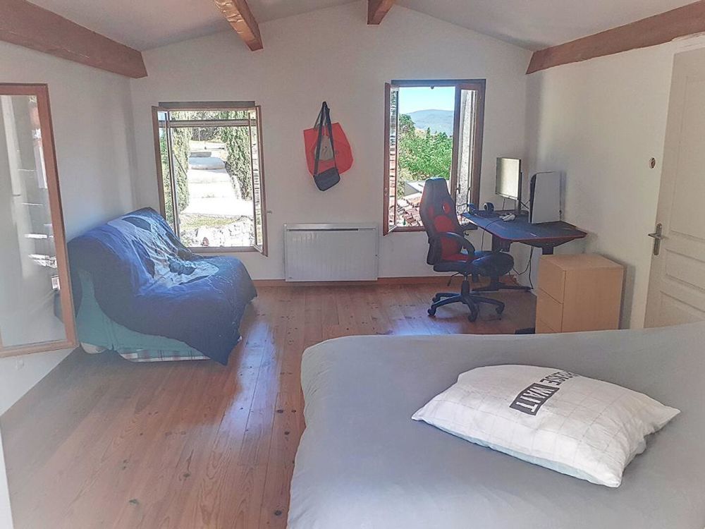 � vendre  Villa La Roquebrussanne (83136)