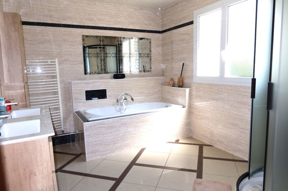 � vendre  Maison Larringes (74500)