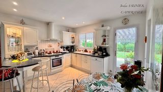  Villa � vendre 7 pi�ces 273 m�