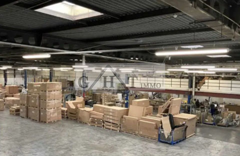 A LOUER - VILLEBON SUR YVETTE - ENTREPOT - 2 545 M&sup2; 14853 91140 Villebon sur yvette
