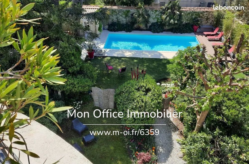 � vendre  Propri�t�/ch�teau Avignon (84000)