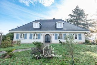  Maison � vendre 8 pi�ces 228 m�