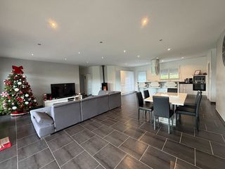  Maison � vendre 5 pi�ces 145 m�