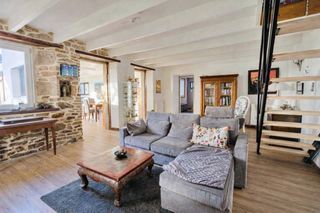  Propri�t�/ch�teau � vendre 7 pi�ces 185 m�