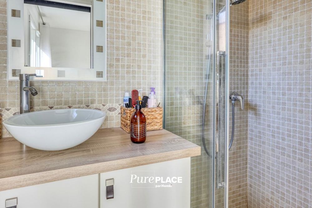 � vendre  Maison La Cadi�re-d'Azur (83740)