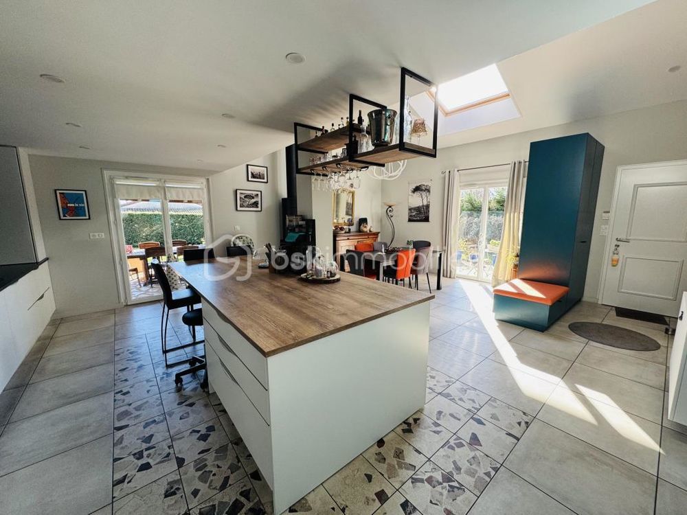 � vendre  Maison Montanay (69250)