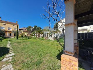  Villa � vendre 6 pi�ces 235 m�