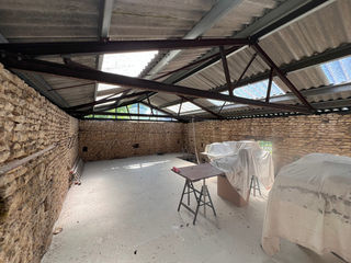  Remise / Grange � vendre 1 pi�ce 160 m�