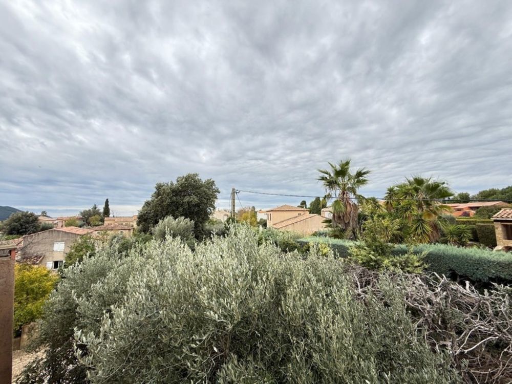 � vendre  Maison Saint-Cyr-sur-Mer (83270)