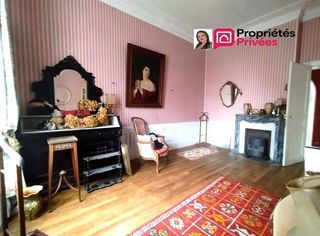  Propri�t�/ch�teau � vendre 10 pi�ces 380 m�