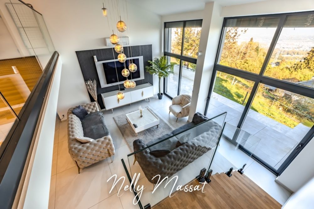 � vendre  Villa La Motte-Servolex (73290)