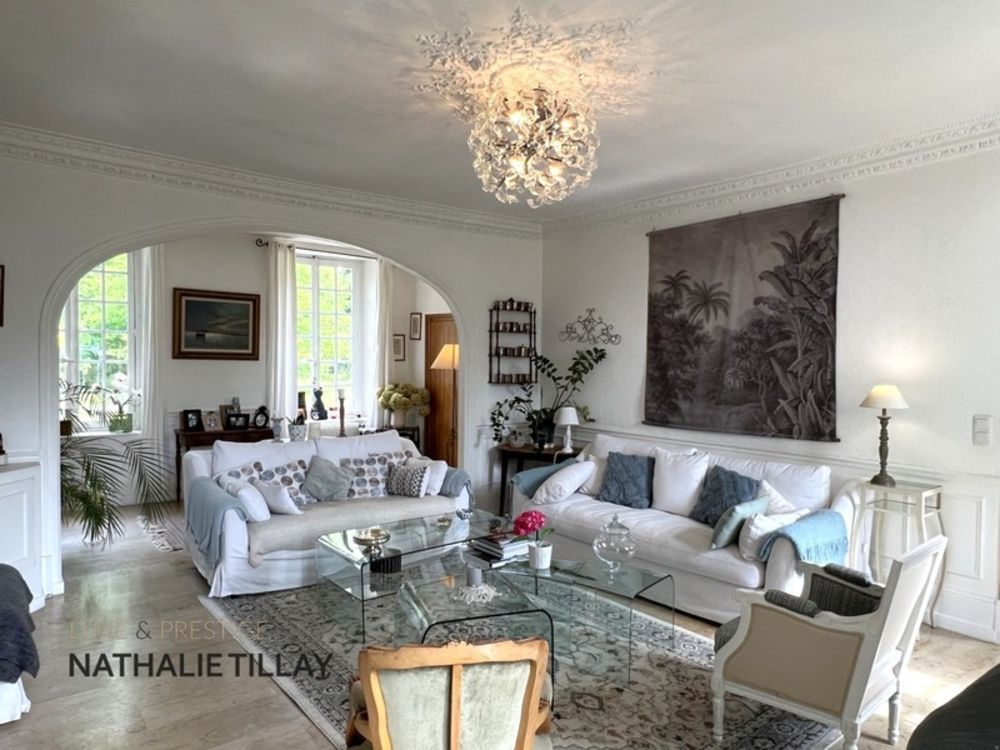 � vendre  Propri�t�/ch�teau Saint-Jean-le-Blanc (45650)