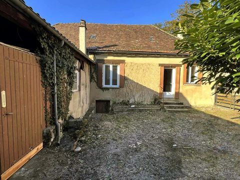   Maison de village Dussac 6 pi�ce(s) 110 m2 Maison - 6 pi�ce(s) - 110 m�