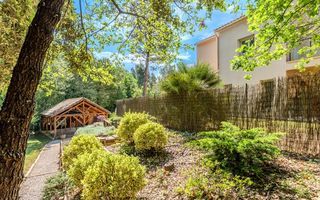  Maison � vendre 8 pi�ces 262 m�