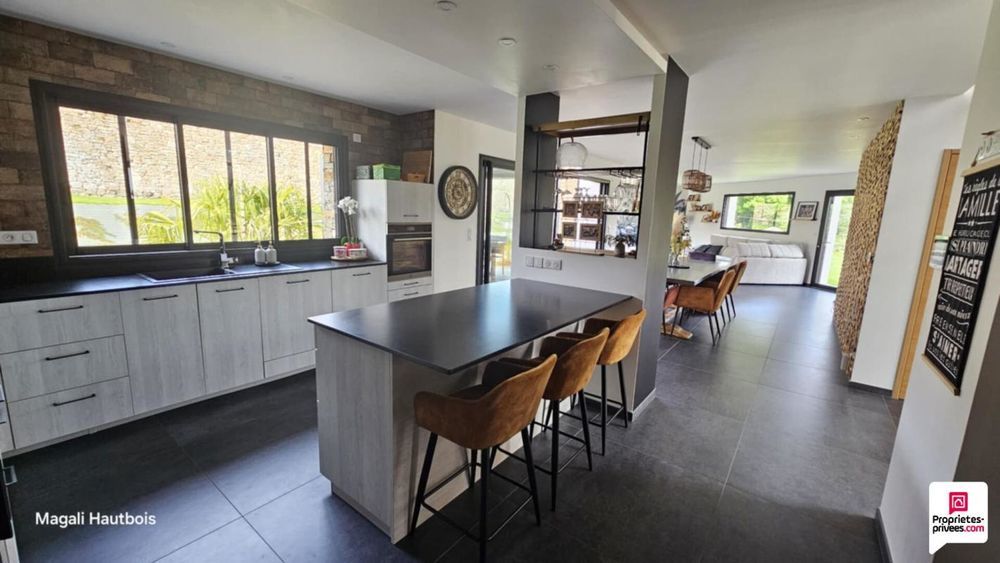 � vendre  Propri�t�/ch�teau Avranches (50300)