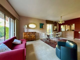  Maison � vendre 10 pi�ces 245 m�