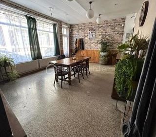  Immeuble � vendre 7 pi�ces 140 m�