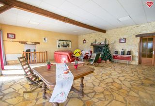  Maison � vendre 13 pi�ces 375 m�