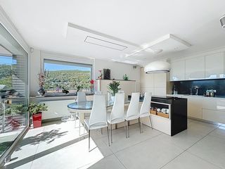  Appartement � vendre 5 pi�ces 131 m�