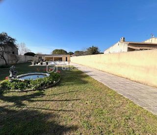  Propri�t�/ch�teau � vendre 5 pi�ces 210 m�