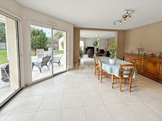  Maison � vendre 7 pi�ces 214 m�