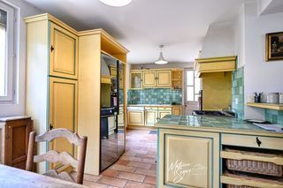  Propri�t�/ch�teau � vendre 7 pi�ces 292 m�