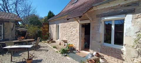   A vendre LIMEYRAT (24), maison de 172 m2 sur un terrain de 2300 m2 Maison - 7 pi�ce(s) - 172 m�