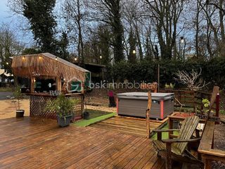  Maison � vendre 10 pi�ces 300 m�