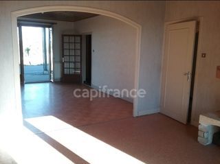  Maison � vendre 15 + pi�ces 340 m�