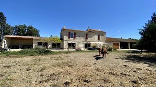  Maison � vendre 10 pi�ces 225 m�