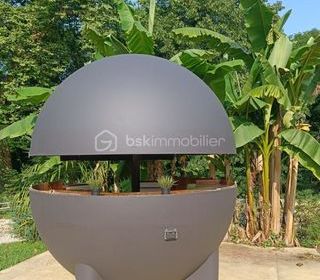  Propri�t�/ch�teau � vendre 15 + pi�ces 1540 m�