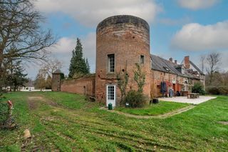  Propri�t�/ch�teau � vendre 14 pi�ces 476 m�