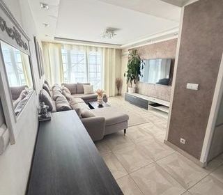  Appartement � vendre 4 pi�ces 82 m�