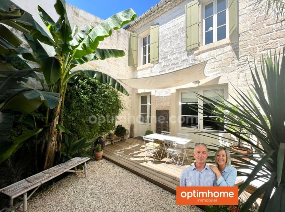 � vendre  Maison Aigues-Mortes (30220)