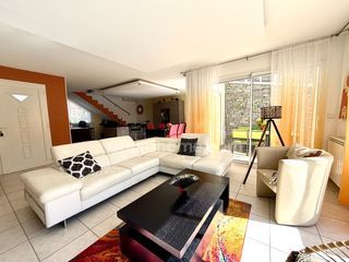  Villa � vendre 5 pi�ces 150 m�