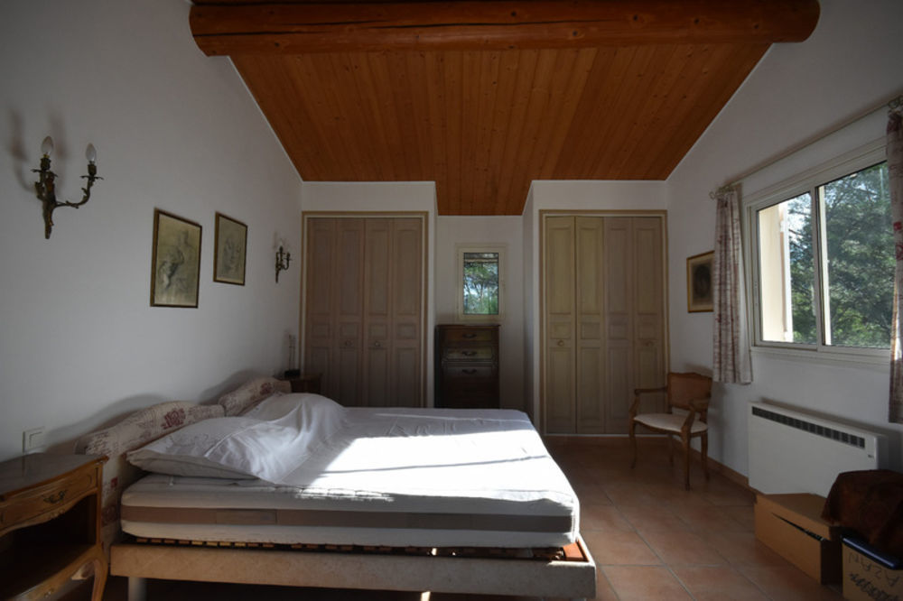 � vendre  Villa Pernes-les-Fontaines (84210)