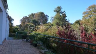  Maison � vendre 8 pi�ces 261 m�